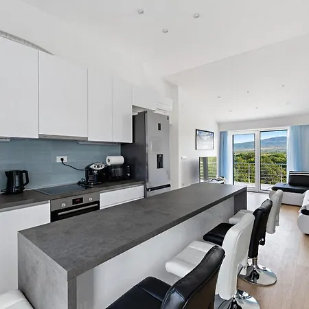 Отель Eros Лозовац