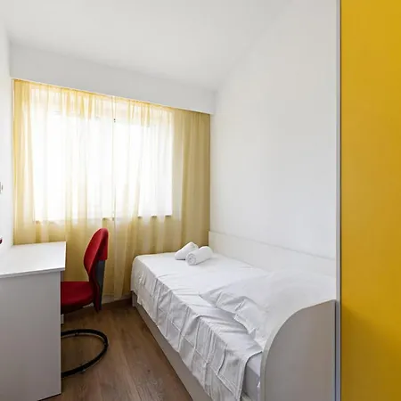 Eros Hotel